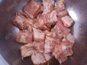 拌匀腌制半小时