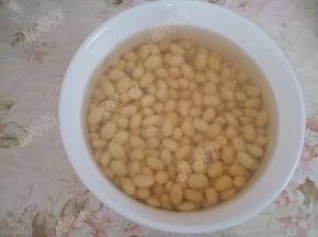 黄豆提前泡发涨大