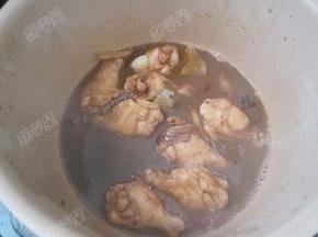 全部倒入电锅中