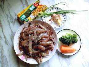 准备食材。