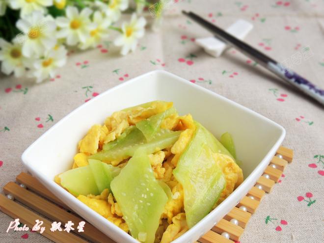 黄瓜炒鸡蛋