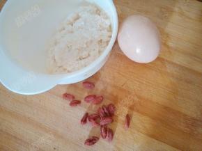 原材料：酒酿，鸡蛋，枸杞