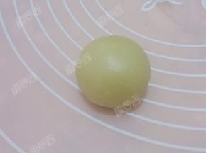 包好后收口向下