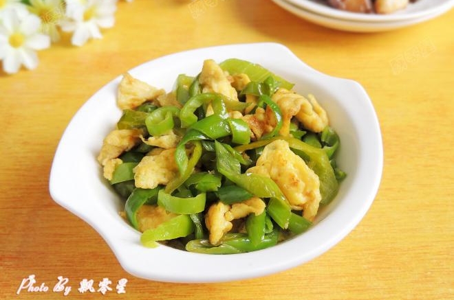 青辣椒炒鸡蛋