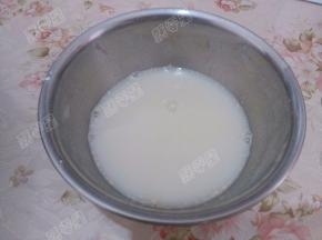 酵母用温水化开