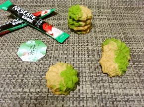 两种颜色，两种味道