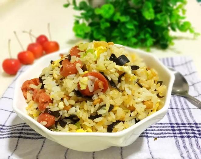 粒粒分明蛋炒饭