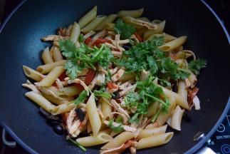 最后加入香菜拌匀就好了