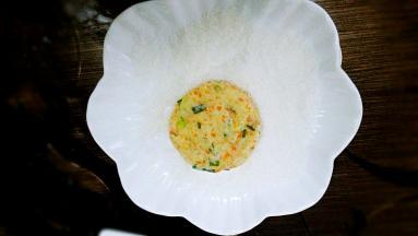 盘中倒椰蓉扑面