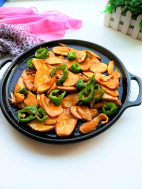 成品微甜，喜欢辣的，在加点辣椒。