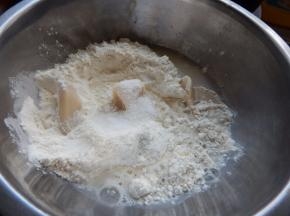 加入水70克