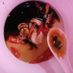 加入酱油，蜂蜜，醋拌匀