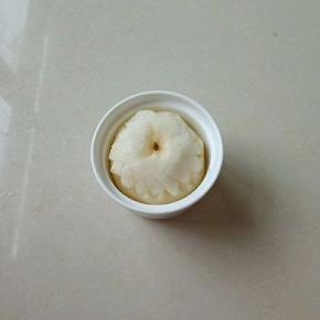 再把1/3盖回来，放入蒸锅蒸一个小时