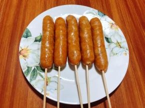办公室吃法：微波炉打几分钟，然后小火煎一下
