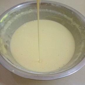 拌匀，放置10分钟。