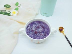 美美哒来吃了呦～浪漫优雅的紫色，看着特别有食欲。