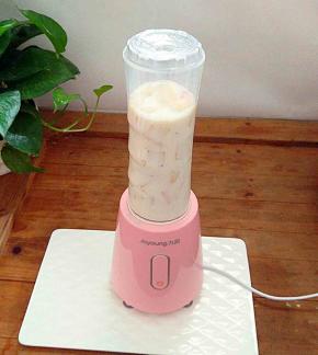 装好，通上电源。