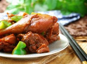 带着啤酒的清香。