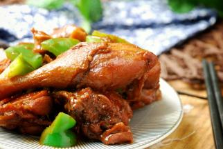 上桌一抢而光。