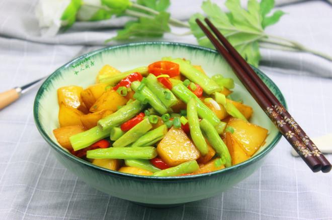 四季豆炖土豆
