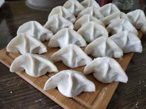 白胖胖的饺子就包好了