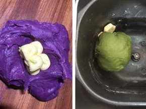 分别加入软化黄油，继续揉15分钟