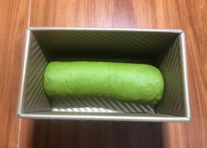 放到土司盒中进行二发