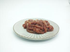 加点细盐，生抽，料酒，淀粉腌制10分钟