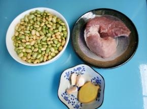 准备好所有材料。