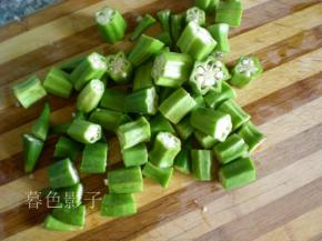 按照个人喜好切成小段