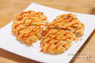 挤上蕃茄酱即可，也可以用其他喜欢的酱，都行的