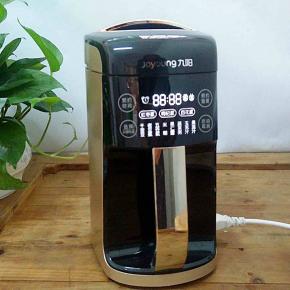 通上电源，显示屏亮起。