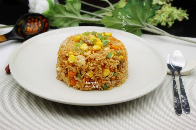 玉米肉末炒饭