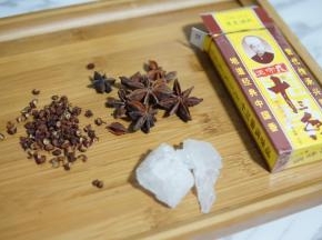 准备卤水材料