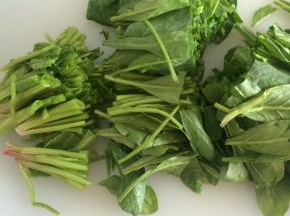 切成约1.5厘米的段