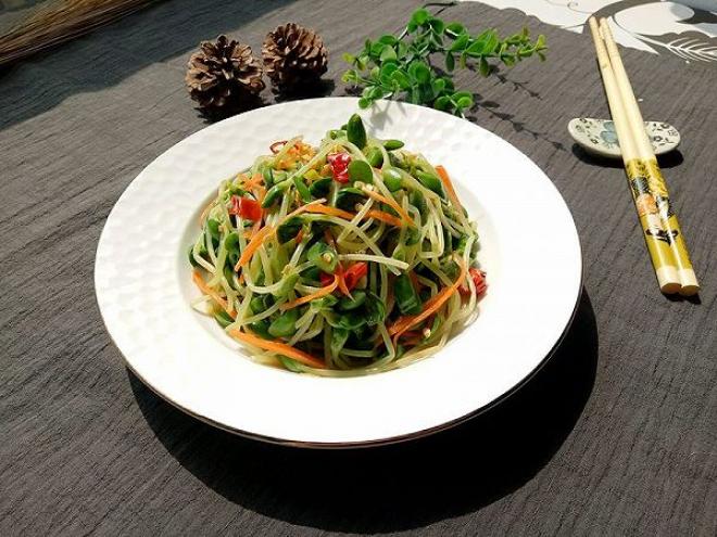 凉拌豌豆苗