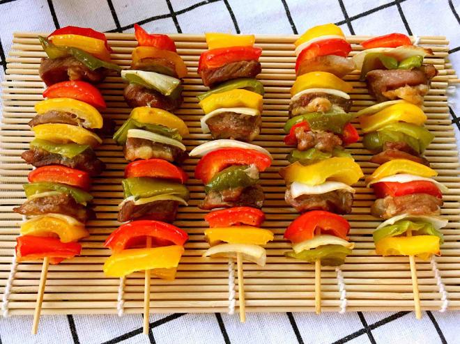 烤羊肉串