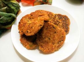 快手小饼，当早餐或者当主食都是不错的选择啊。