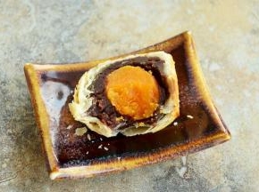 咬了一口，真好吃