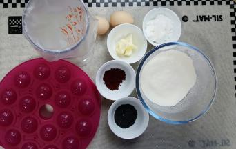 把所有的用料准备好，称量准确