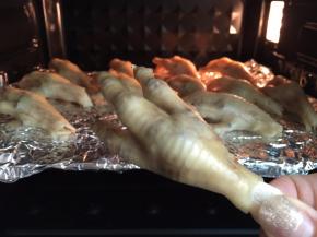 5. 烤到没有水分，表皮干燥（这个步骤很重要不可省略）