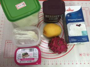 1. 把所需要的材料，工具都准备好