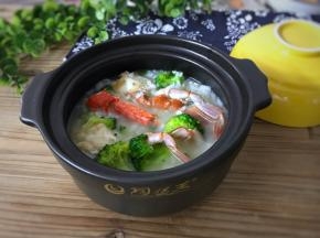 鲜得掉眉毛的 一碗粥。