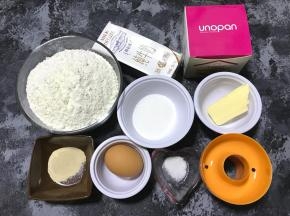 准备好所有的食材。