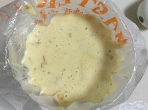 装入裱花袋放入冰箱冷藏1小时左右