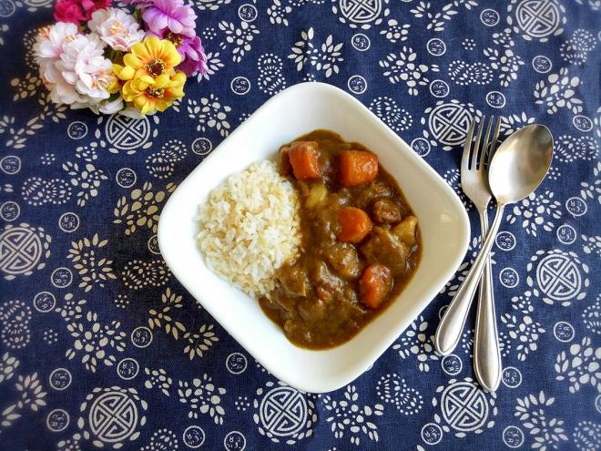 日式咖喱牛腩饭