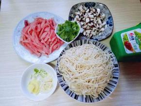 所有食材准备完成。