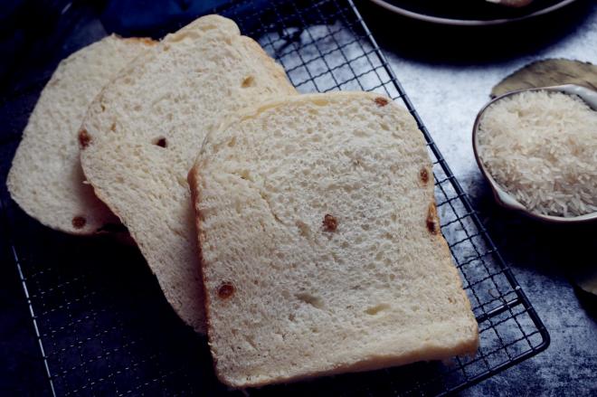 一键式米饭葡萄干面包