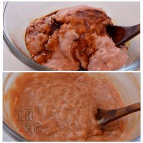 加入生抽，料酒，盐，少许生粉搅拌匀（如果喜欢其他口味的，还可以加如花椒粉等其他香料）