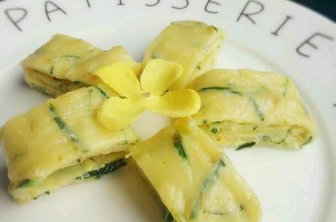 黄瓜丝鸡蛋饼